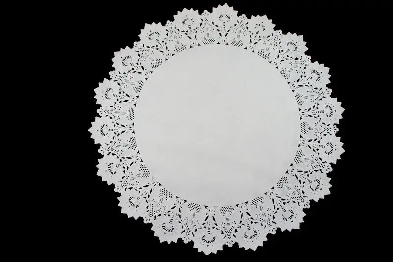 16-Inch Round Paper Lace Doilies – Premium Decorative Table Liners 1