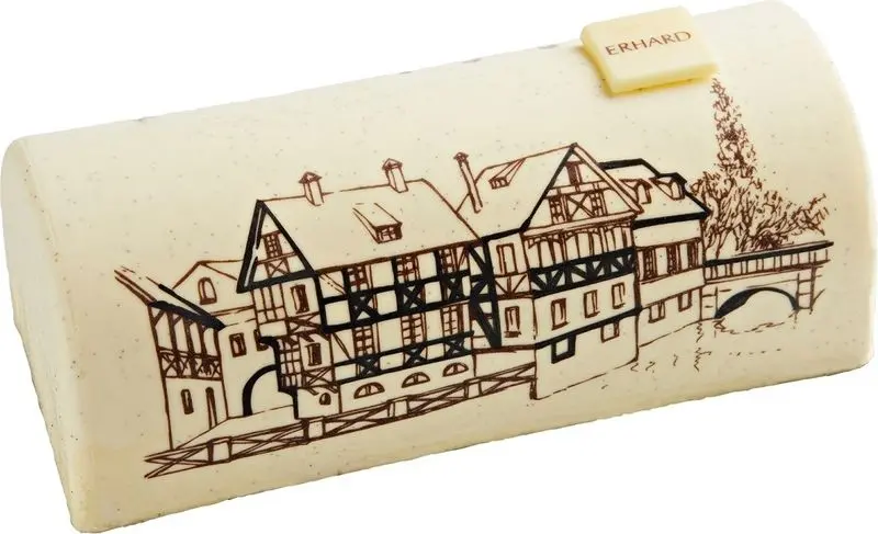 Gingerbread Vanilla Ice Cream Log – 465G Warm Spiced Holiday-Inspired Frozen Dessert 1
