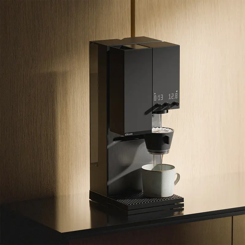Xbloom Studio Midnight Black Espresso Machine 1